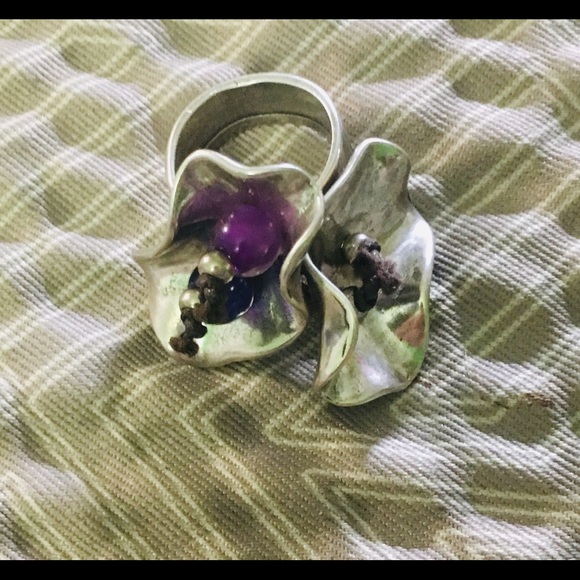 ISO Uno de 50 Ring - Picture 2 of 5